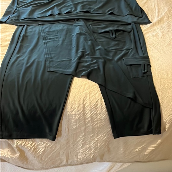 Dark Teal outfit 3/4 Top sleeves and legging with partial skirt - Picture 3 of 5